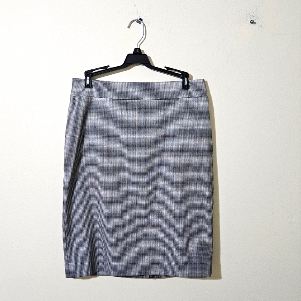 Ann Taylor Factory Houndstooth Pencil Skirt